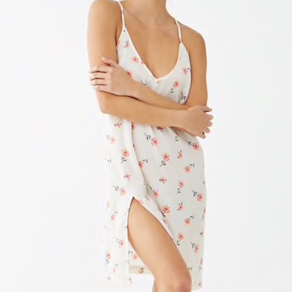 Forever21 Floral Print Slip dress in Cream/Coral